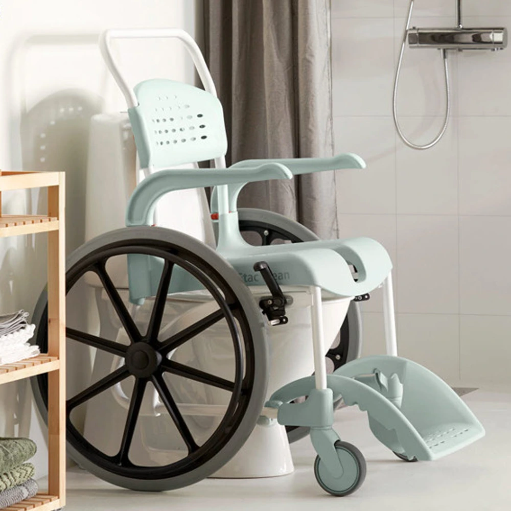 Silla de ruedas autopropulsable para baño Etac Clean 600, material sanitario